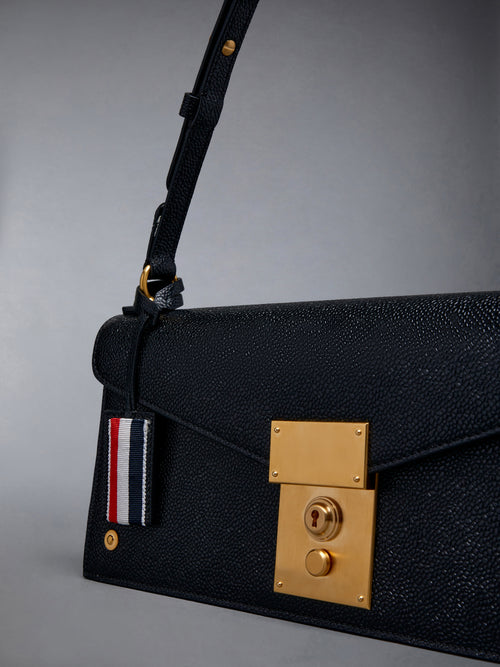 PEBBLE GRAIN LEATHER MRS. THOM BAGUETTE BAG