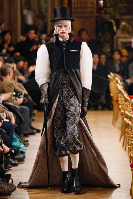 MENS FW 2011 RUNWAY - LOOK 25