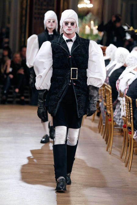 MENS FW 2011 RUNWAY - LOOK 43