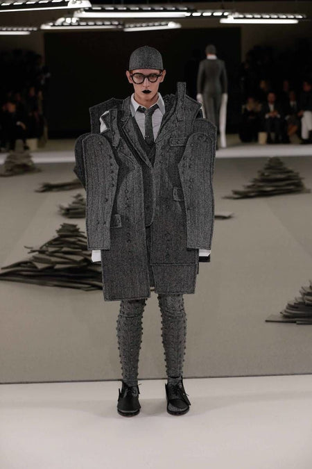 MENS FW 2017 RUNWAY - LOOK 16