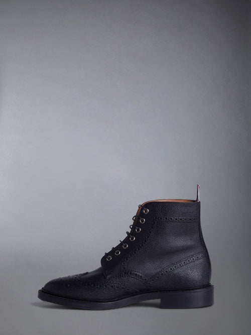 WINGTIP BROGUE BOOTS