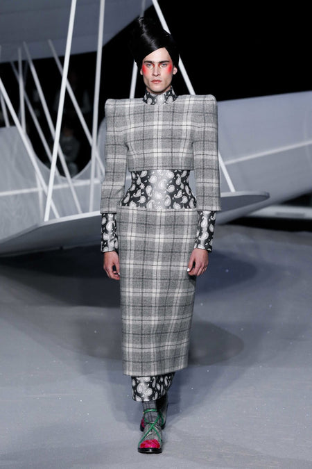 FALL RUNWAY 2023 - LOOK 37