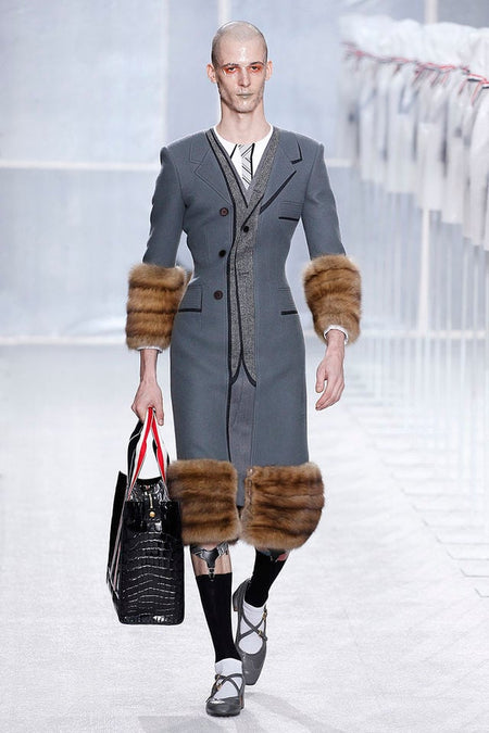 WOMENS FW 2019 RUNWAY - LOOK 2