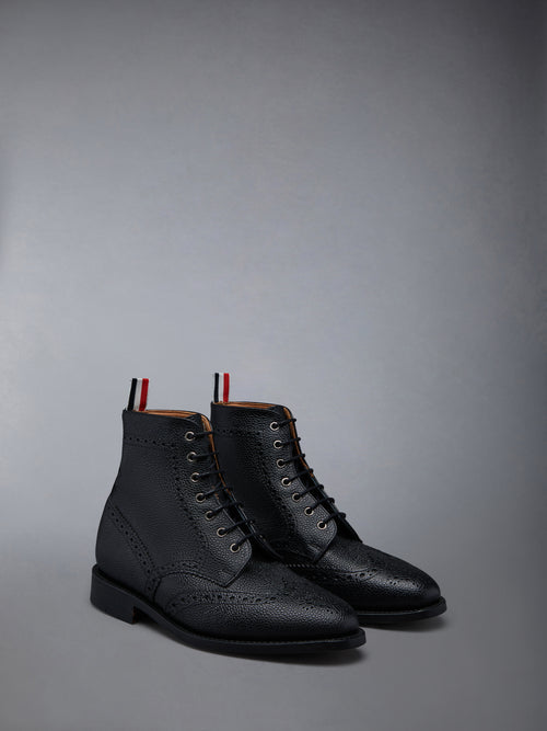 PEBBLE GRAIN LEATHER SOLE WINGTIP BROGUE BOOT