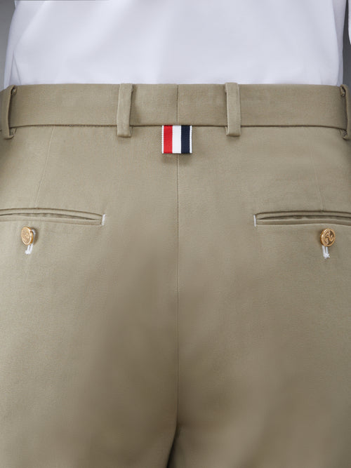 TWILL RELAXED PLEATED TROUSER