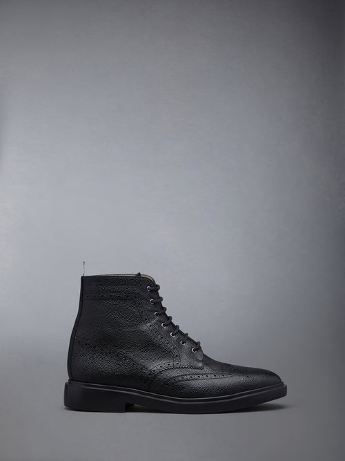 PEBBLE GRAIN WINGTIP BOOT