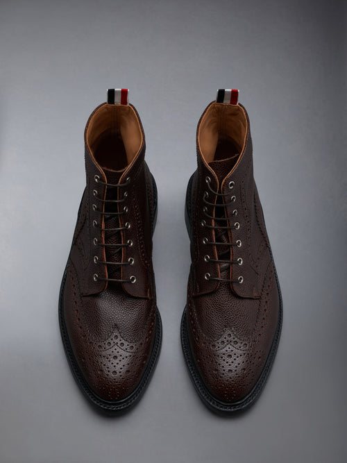 BOX CALF LIGHTWEIGHT RUBBER SOLECLASSIC WINGTIP BOOTS