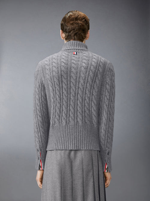 CLASSIC CASHMERE CABLE TURTLE NECK