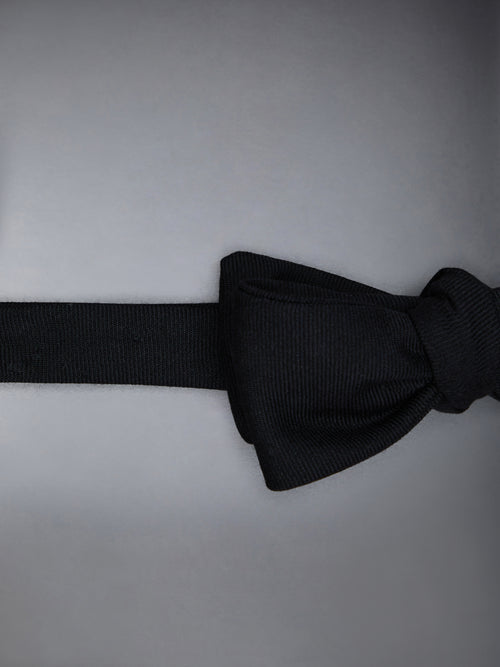 TWILL CLASSIC BOW TIE