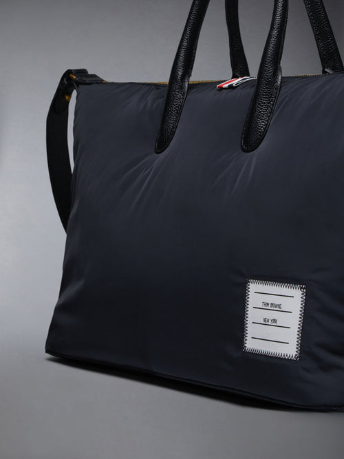 POLY TWILL MEDIUM DUFFLE BAG