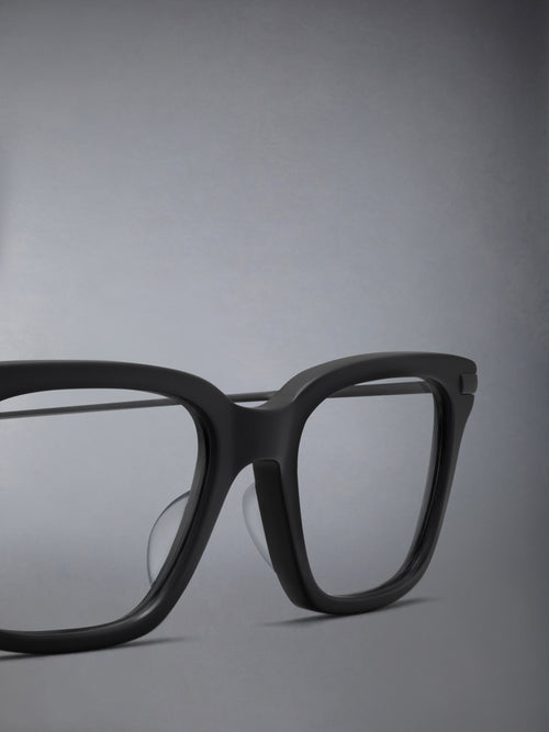 ACETATE AND TITANIUM RECTANGULAR EYEGLASSES