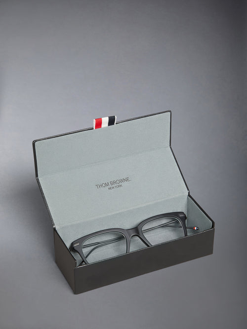 ACETATE AND TITANIUM RECTANGULAR EYEGLASSES