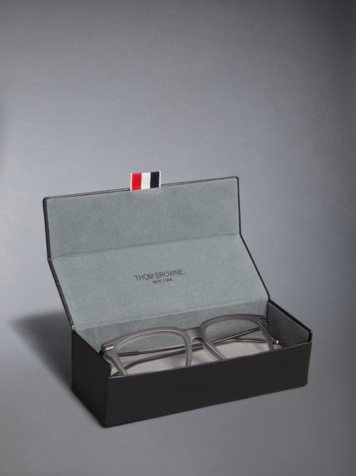 ACETATE AND TITANIUM RECTANGULAR EYEGLASSES