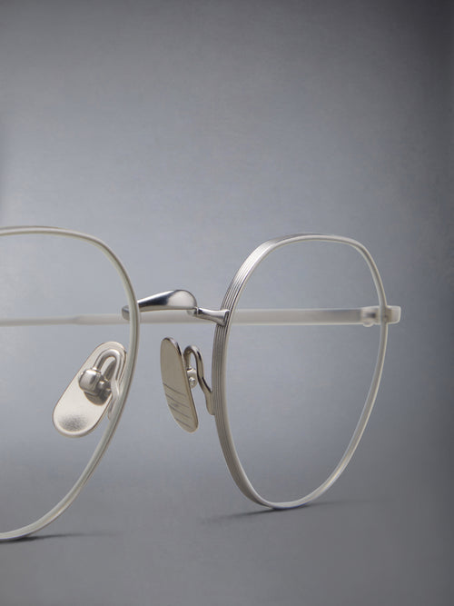 TITANIUM ROUND EYEGLASSES